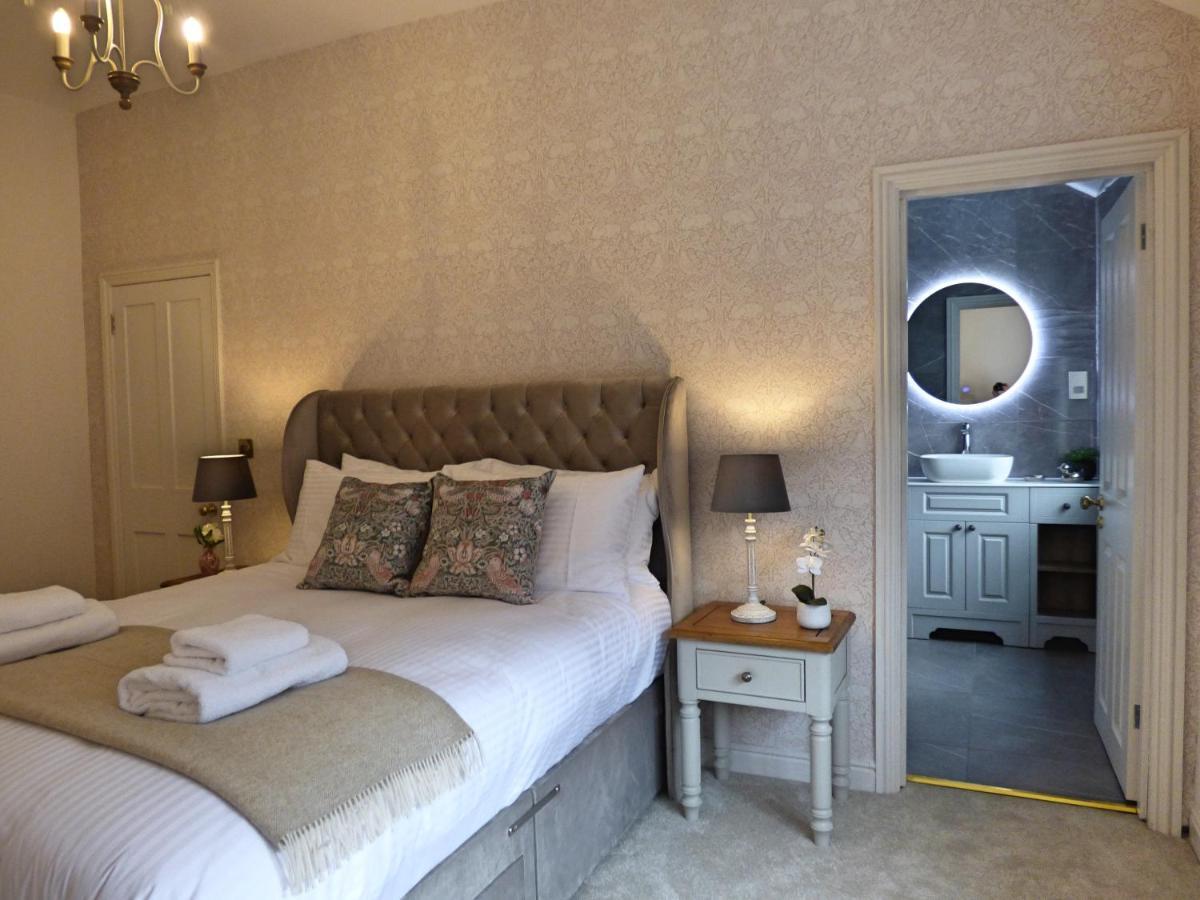 Historic City Centre Town House チェスター エクステリア 写真